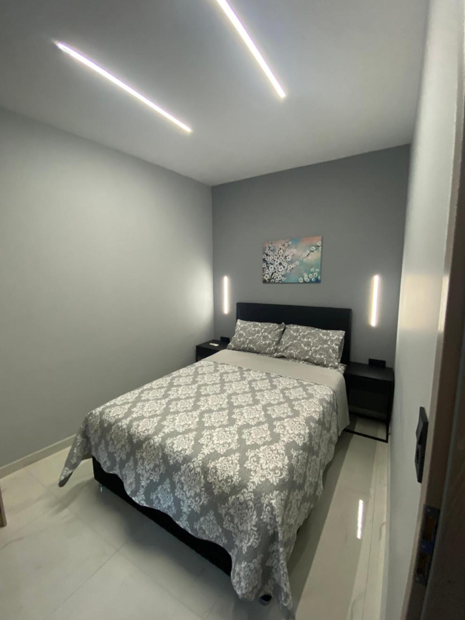 Selene Luxury Apartment Paralia Katerinis Exterior photo
